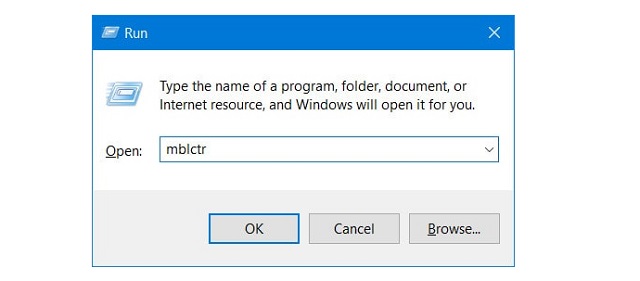 Nhấn tổ hợp phím Windows + R. Tiếp tới, hãy chạy lệnh mblctr