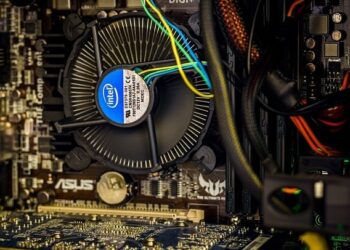 CPU vì sao lại sinh ra nhiệt