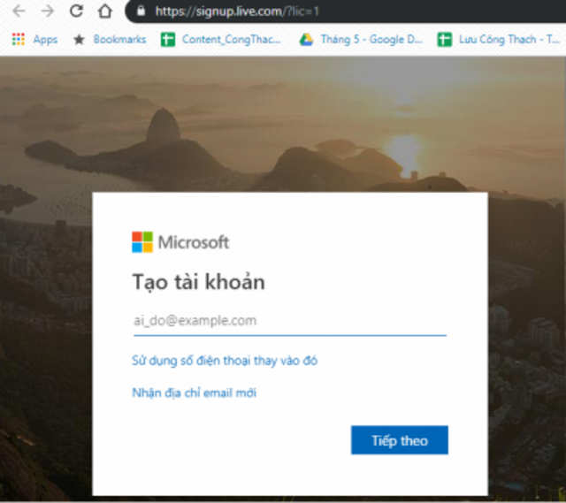 Đăng ký tài khoản Microsoft trên trang bước 1