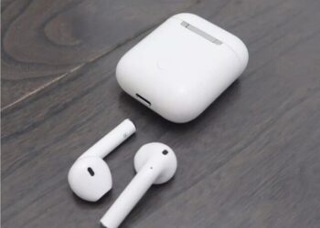 Nguyên nhân tai nghe i12 chỉ nghe được 1 bên